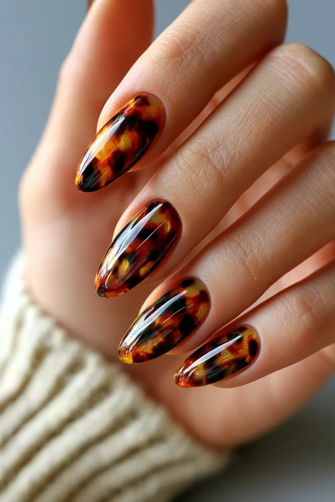 9 Brown Ombre Nails Ideas 8 Tortoise Almond Nail Designs with Gradient Base